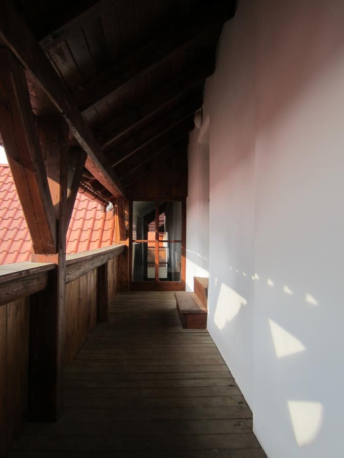 Holubnik Statecnych Zen Kralovych 호텔 Luže 외부 사진